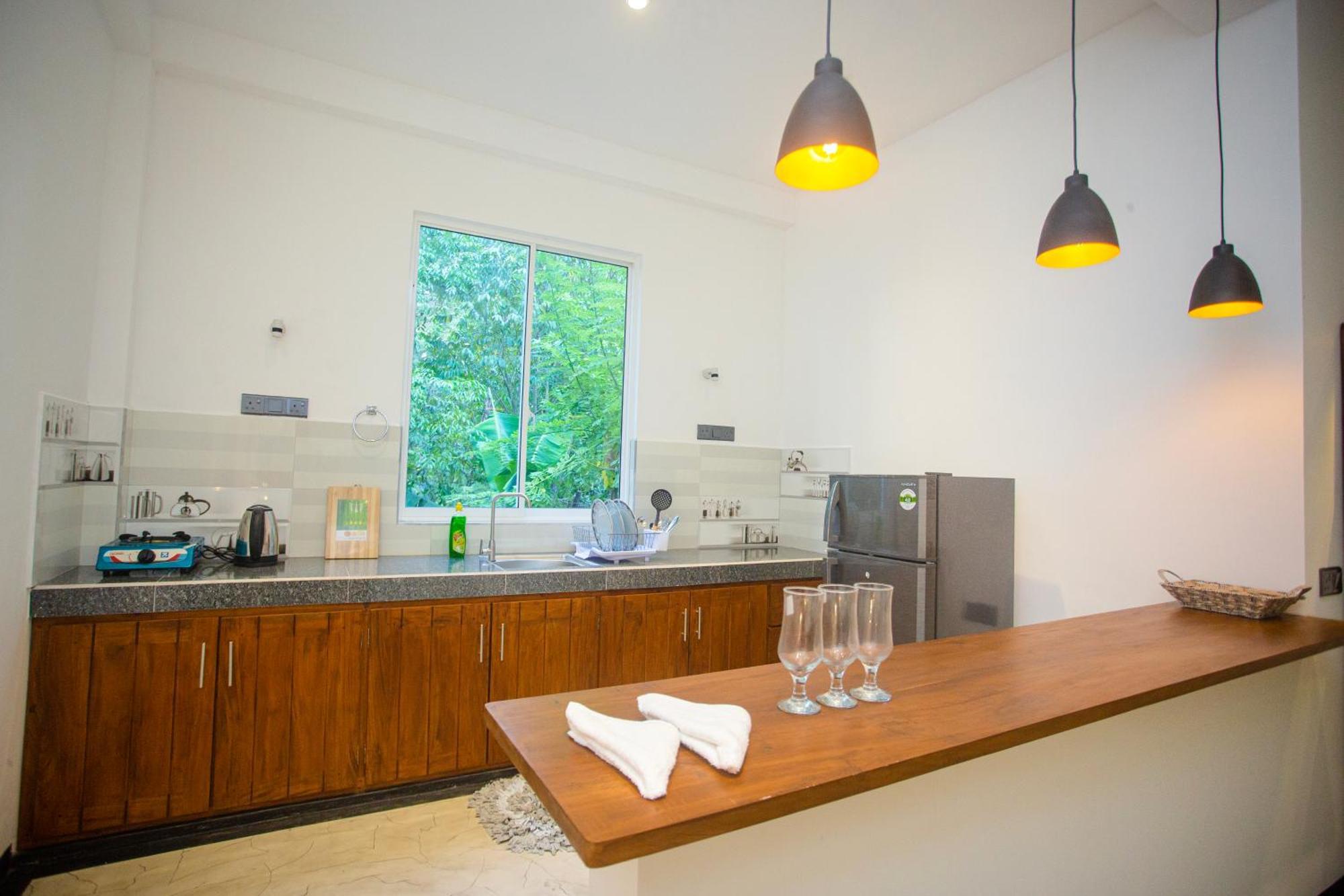 Villa Nine84 Mirissa マータラ エクステリア 写真