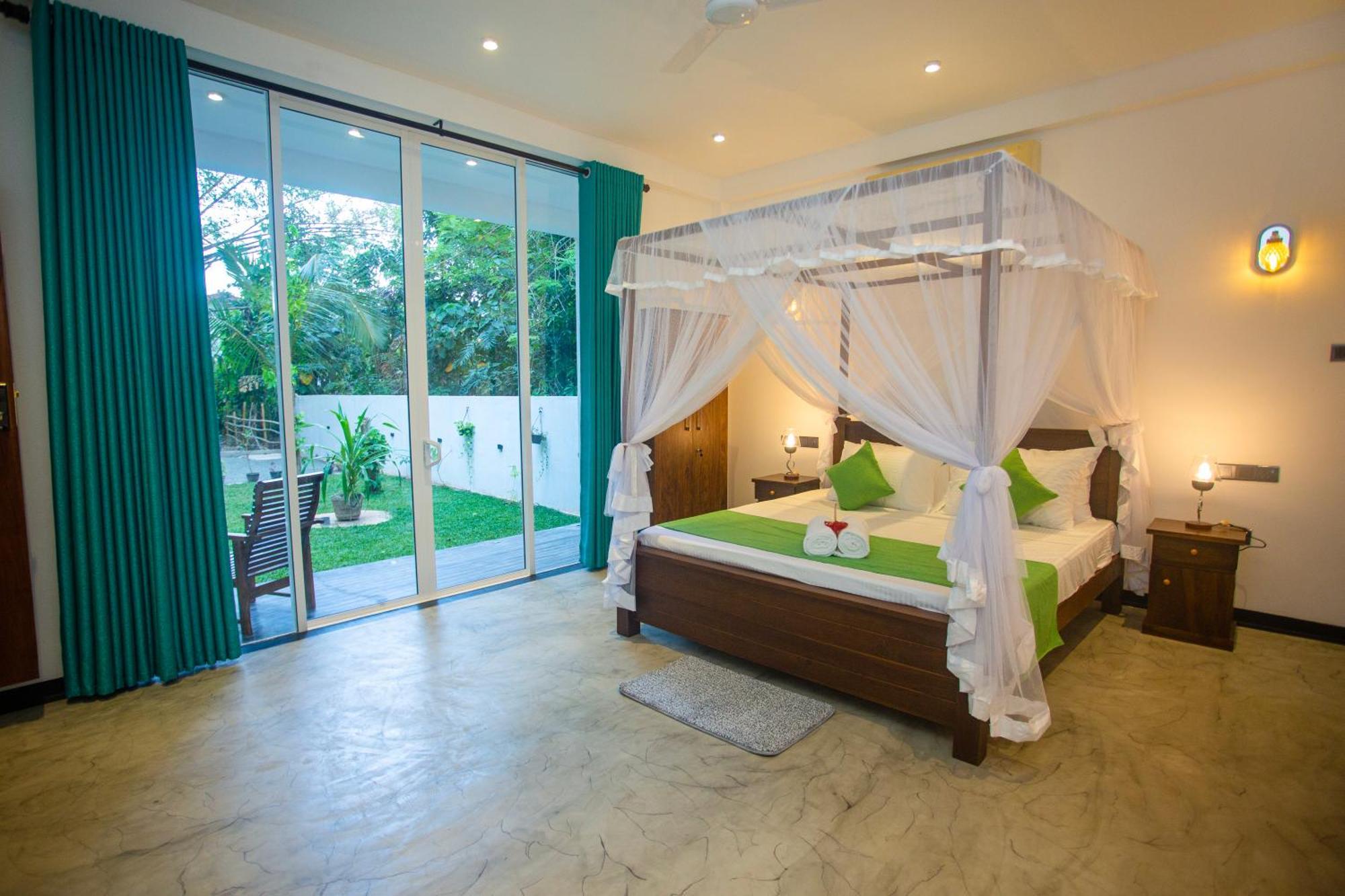Villa Nine84 Mirissa マータラ エクステリア 写真